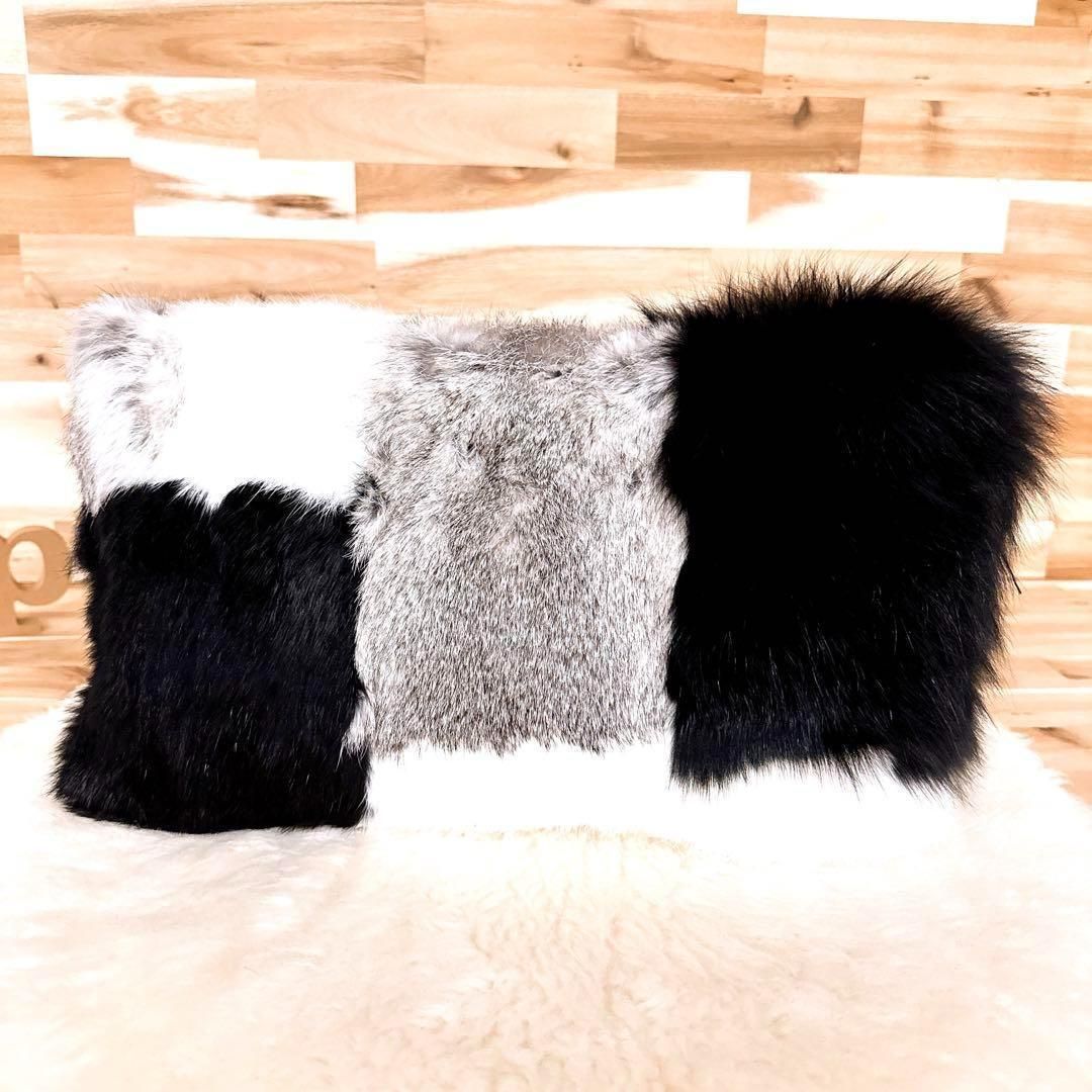 アメリ リアル ミックス ファー スクエア クラッチバッグ モノトーン 黒×白 A4サイズ リアルファー