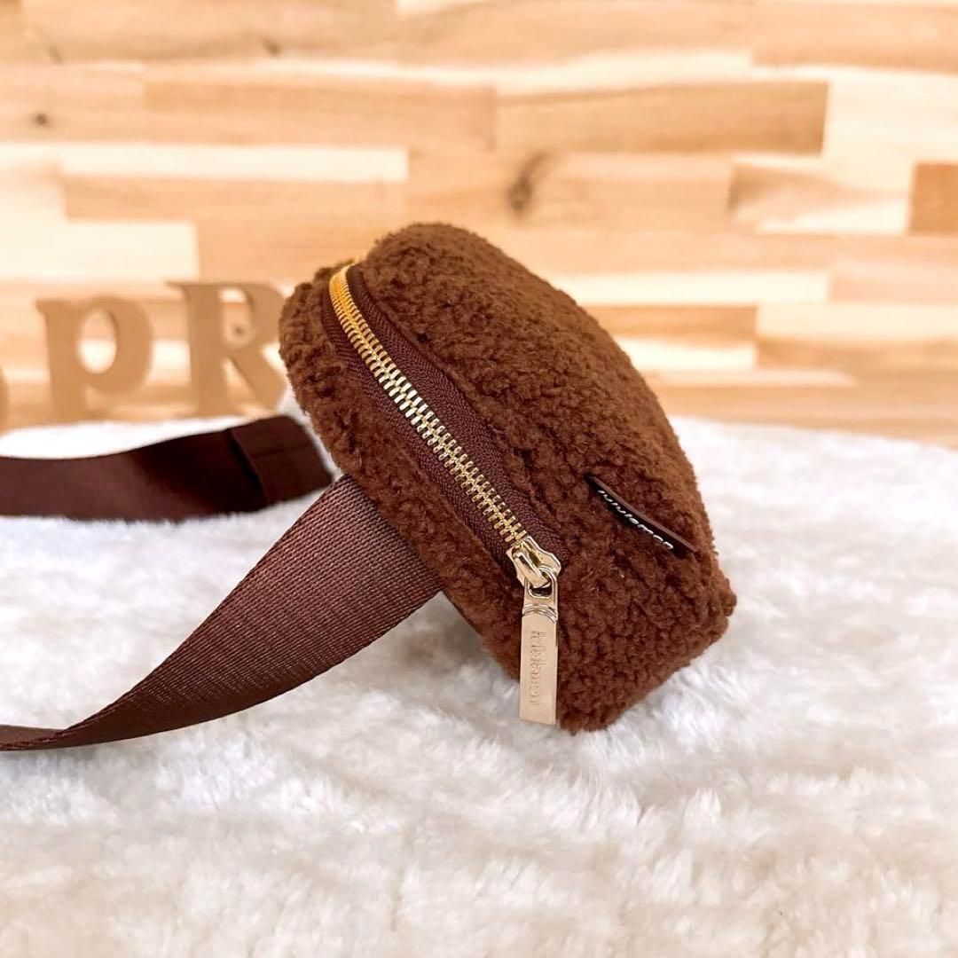 ボディバッグ ベルトバッグ