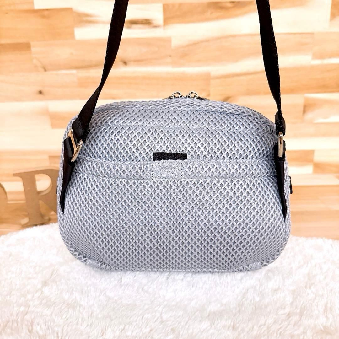 メッシュ ボディバッグ