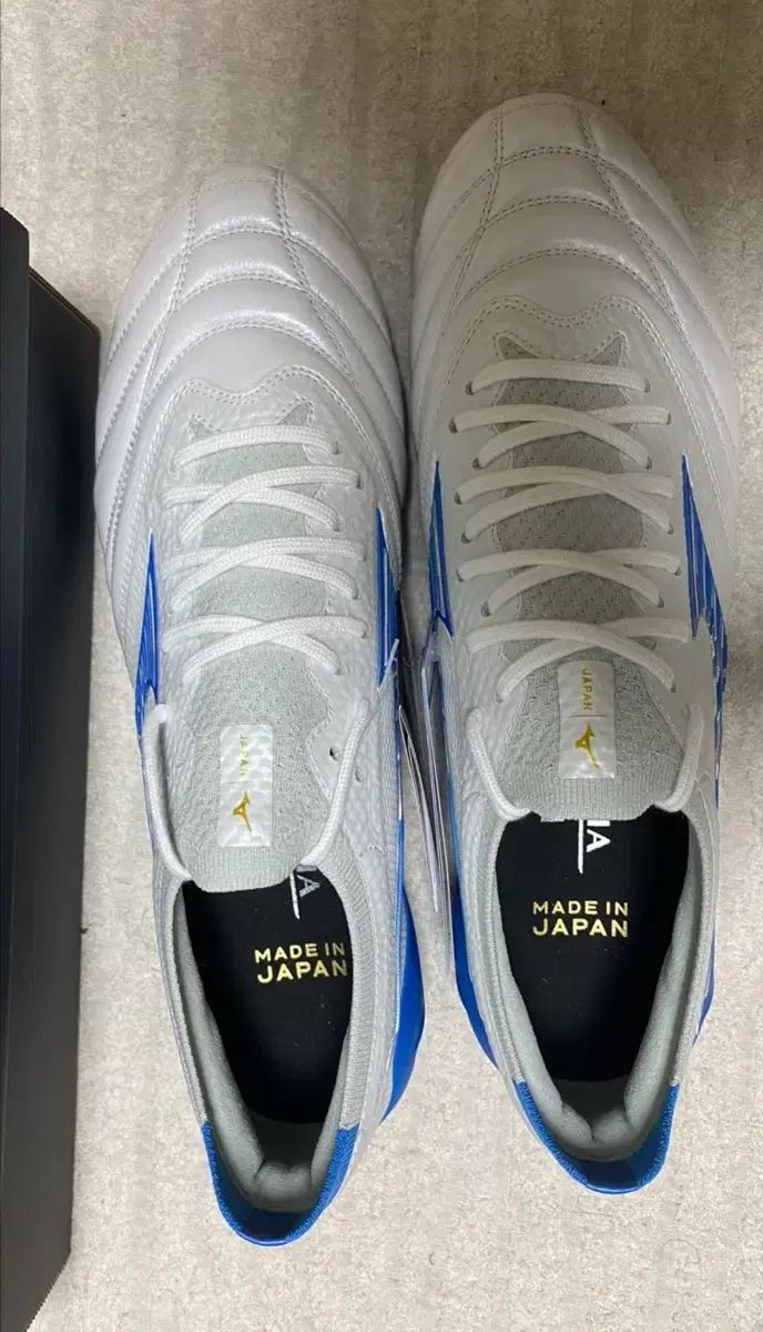 ジャパン サッカーシューズ