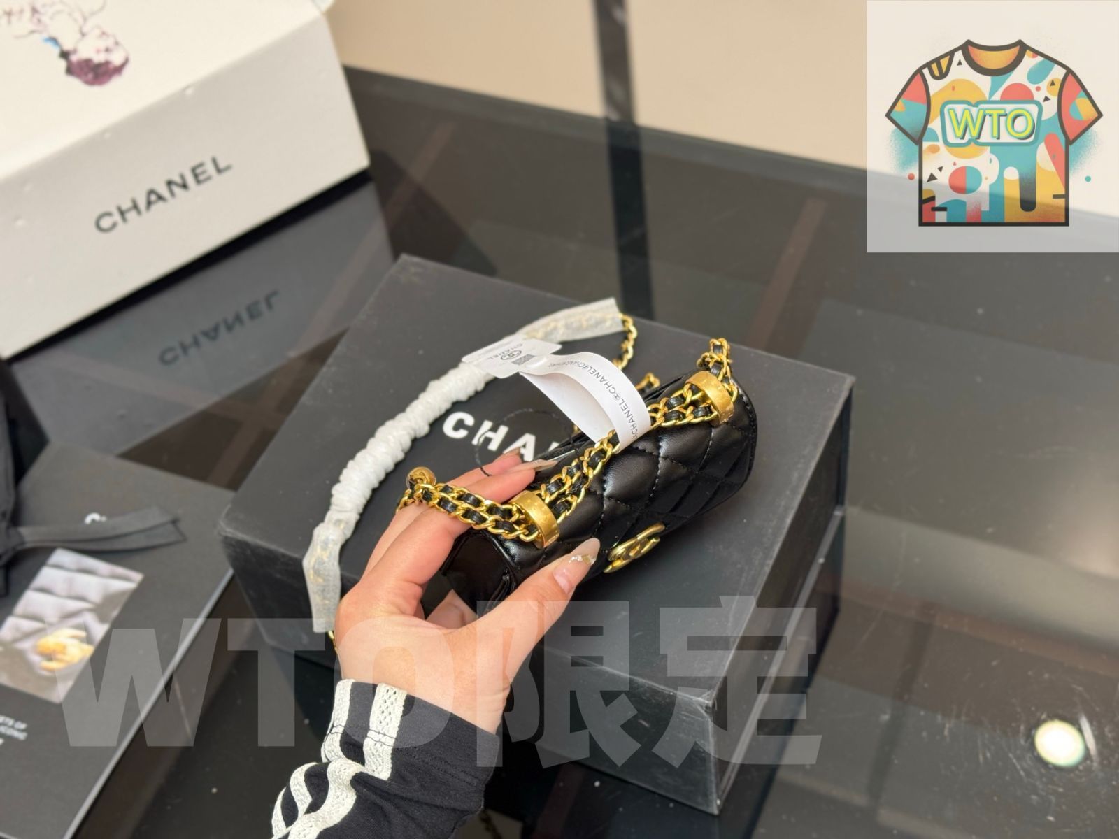 今日 Chanel シャネル ミニウォークオブクラン ボックス付き 品質に優れ ハンドバッグ バッグ