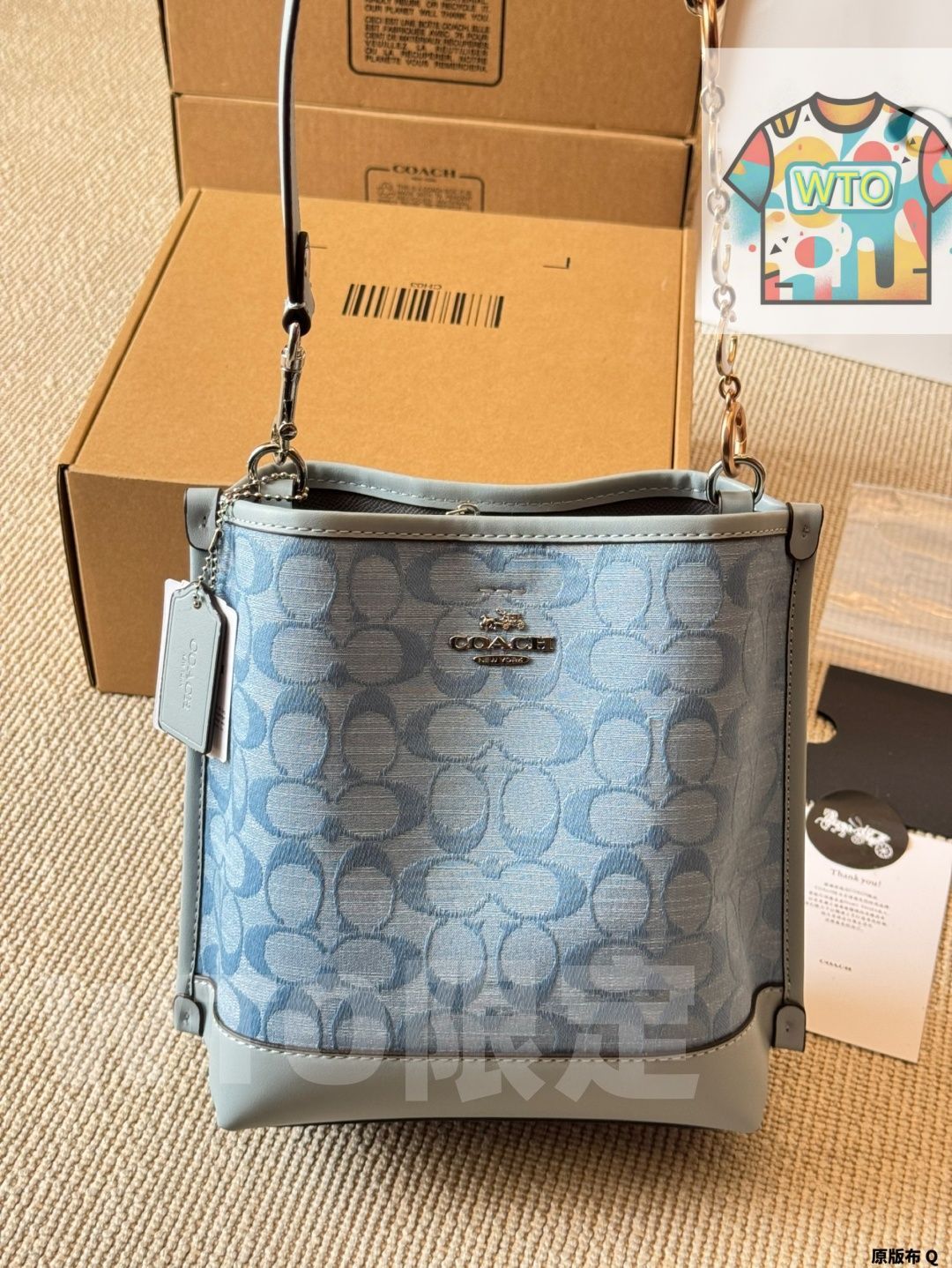 今日 COACH コーチ モリー バケット 使いやすい