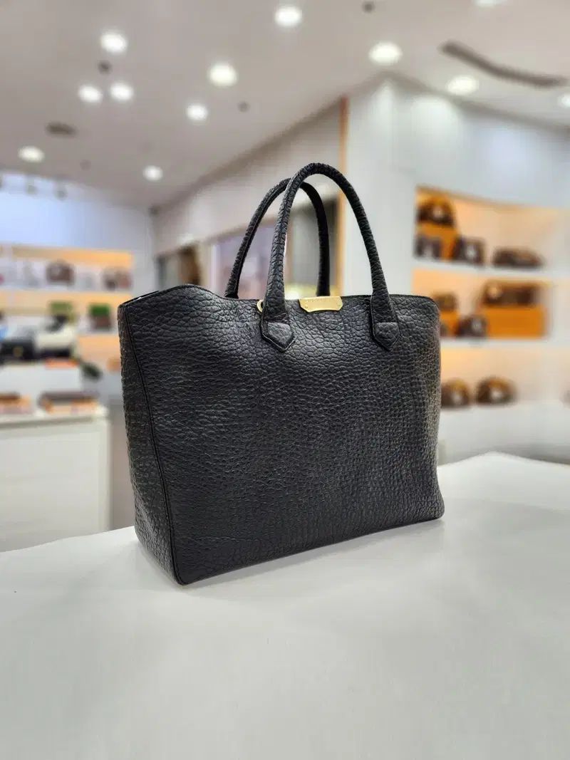 バーバリー グレインレザー カーフスキン Duesbury ゴールド金具 ショルダーバッグ 3928330