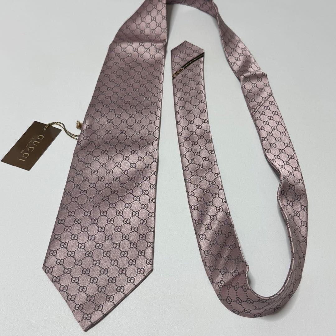 【未使用級】GUCCI ネクタイ GG柄 ピンク×グレー 楽天市場】グッチ ネクタイ GUCCI ピンク GG柄 (8cm) AREND 456522