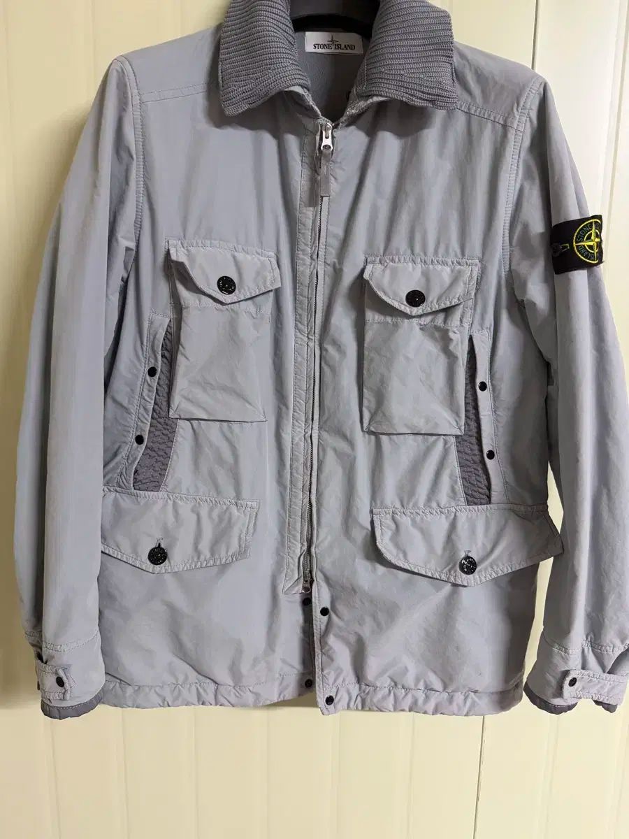ストーンアイランド 荼毘 ライト-TC マイクロ ファイル ジャケット L