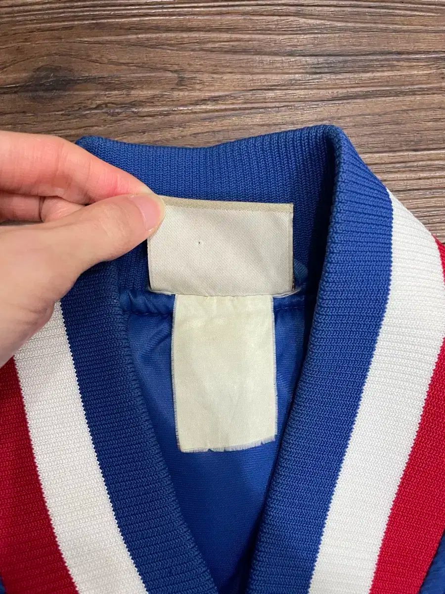 セブンティシクサーズ サテン