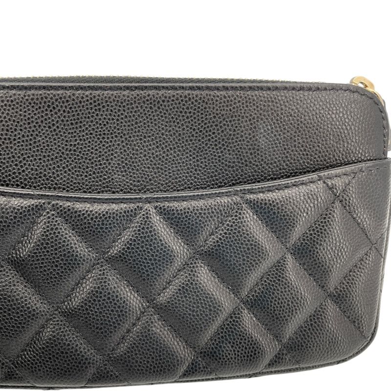 フラップオンショルダー