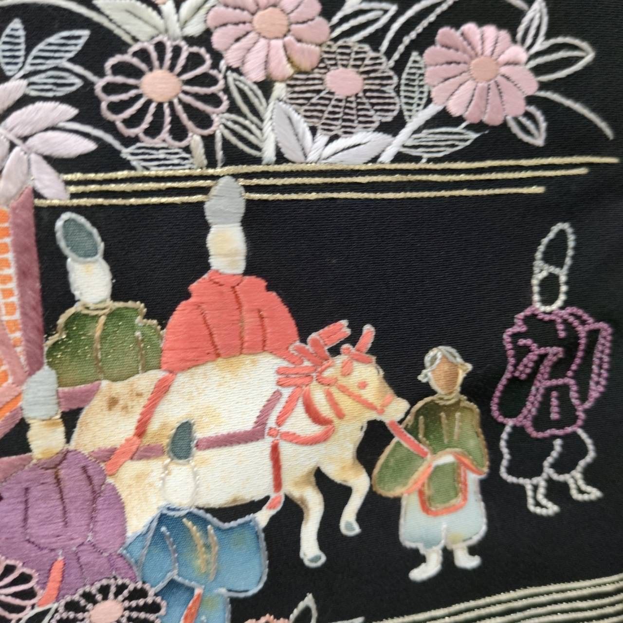 黒留袖 相良刺繍 蘇州刺繍 金彩 裄66.5 大名行列 豪華刺繍 比翼 正絹