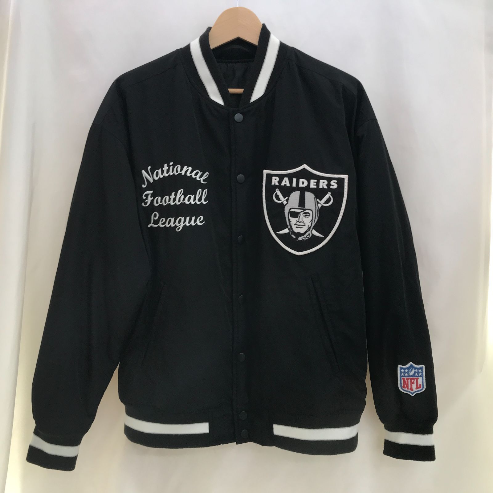 RAIDERS新品Russell レイダース NFL スタジャン RAIDERS新品Russell レイダース NFL スタジャン 【公式通販】