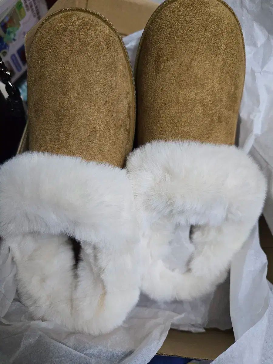 SKECHERS スケッチャーズ