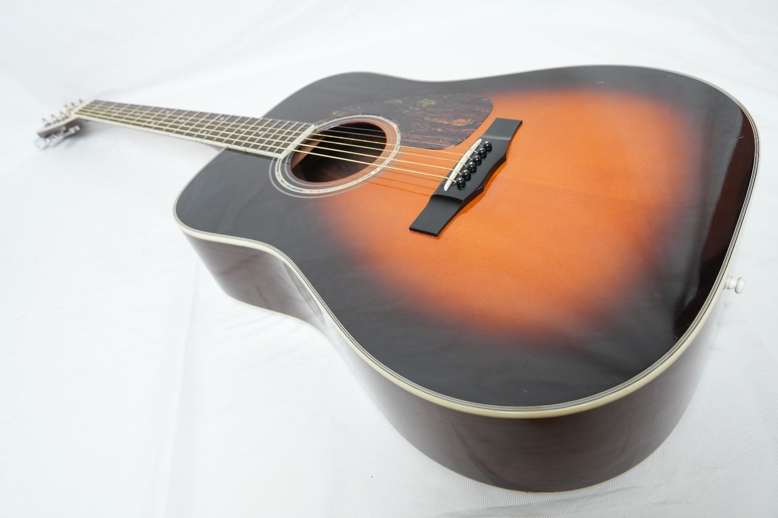 ☆MORRIS☆M-603 国産アコースティックギター ウエスタンスタイル 90