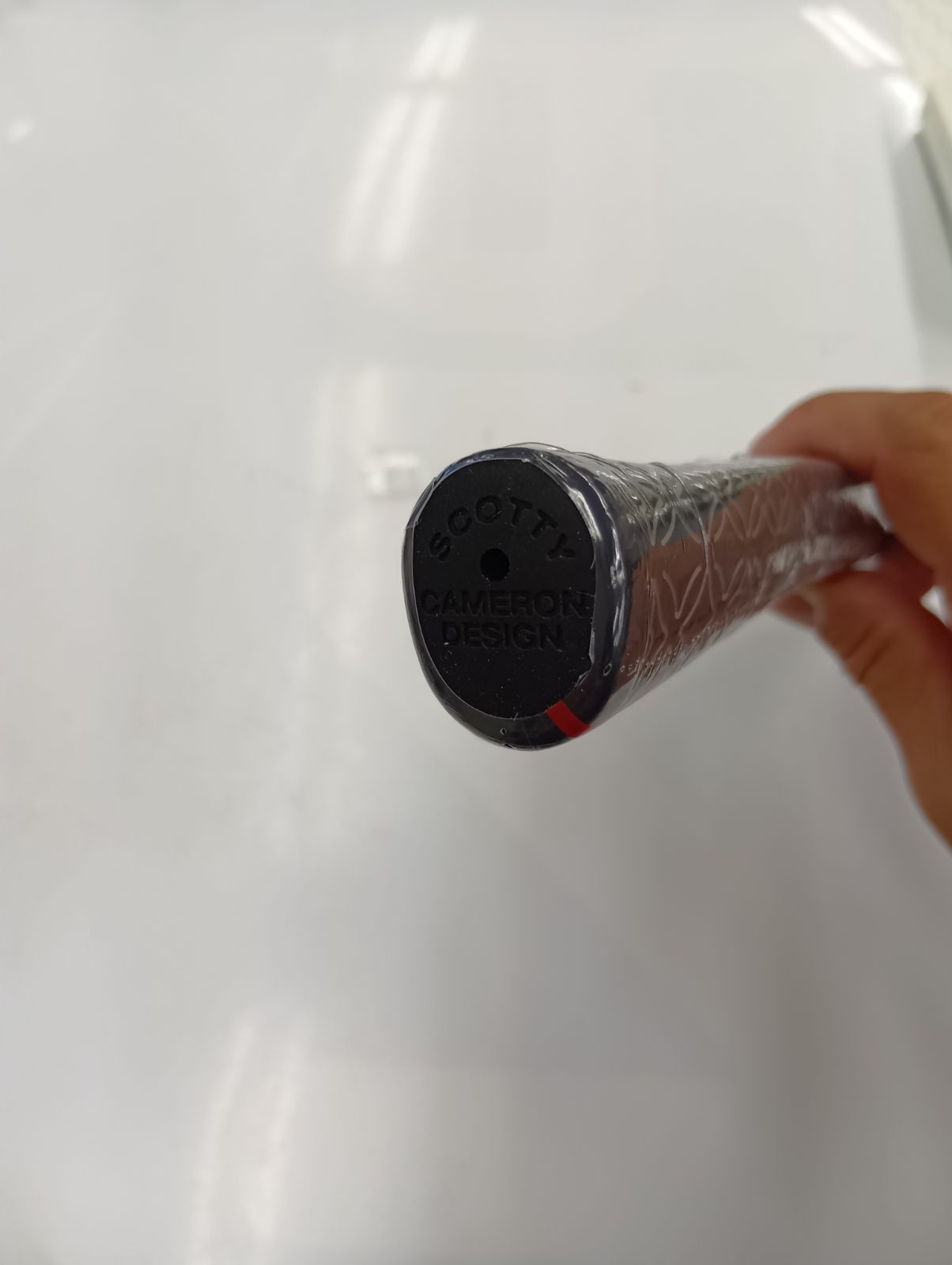 グリップ スコッティキャメロン Pistolini ピストリーニ プラス WITH TEXTURE ブラック＆ホワイト＆テクスチャ＆レッド USA直輸入品