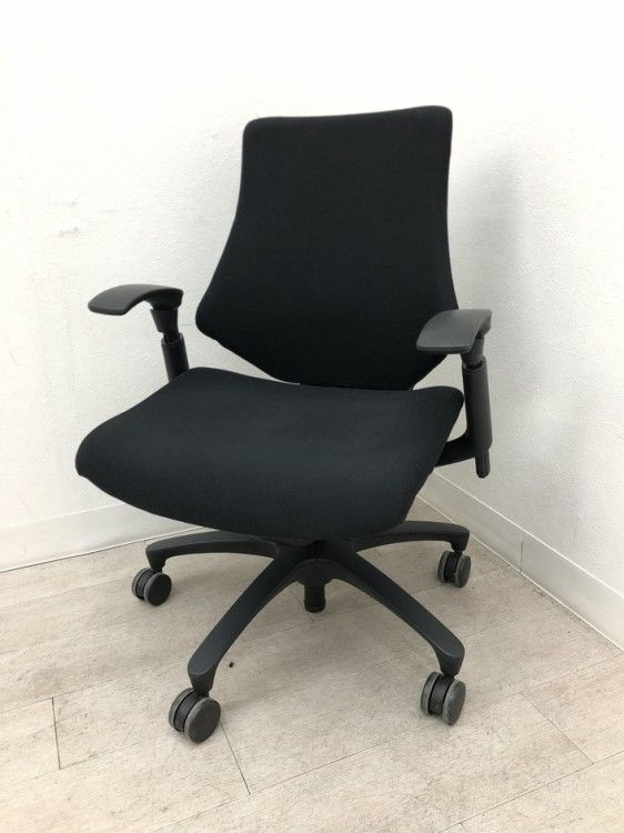 品 イトーキ エフチェア 可動肘付エフチェア KG-340 GS ブラック