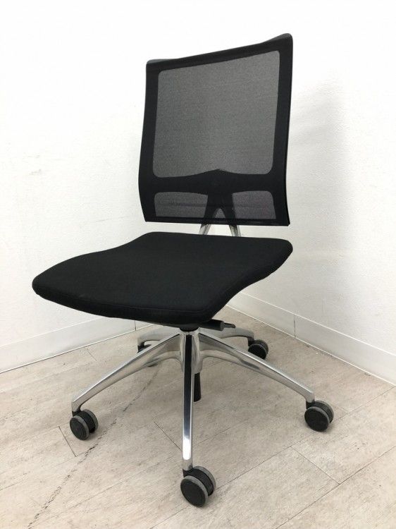 品 セダス 可動肘付オープンアップチェア up-100 ブラック