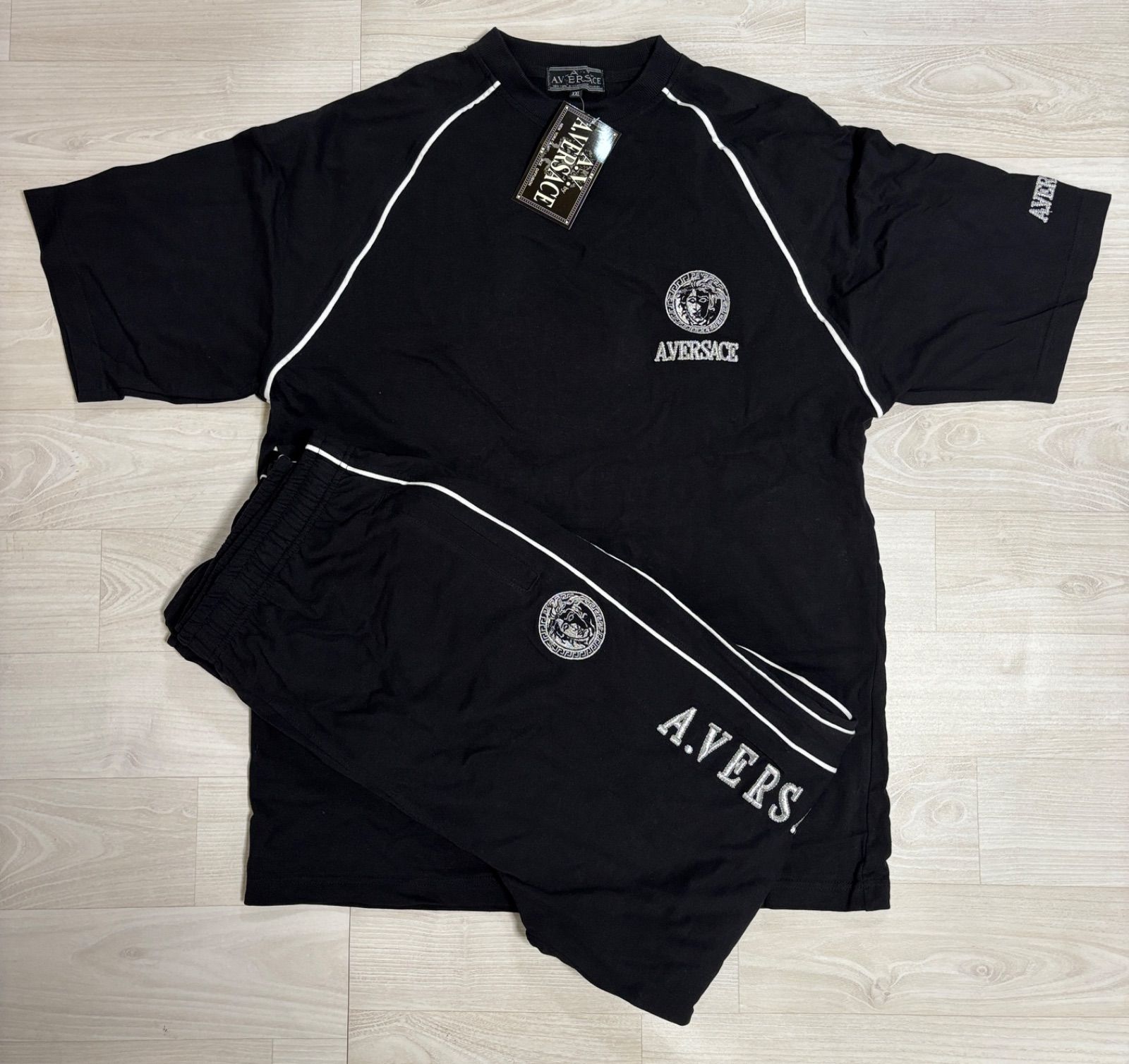 新品タグ付き】 A.VERSACE ヴェルサーチ セットアップ Tシャツ