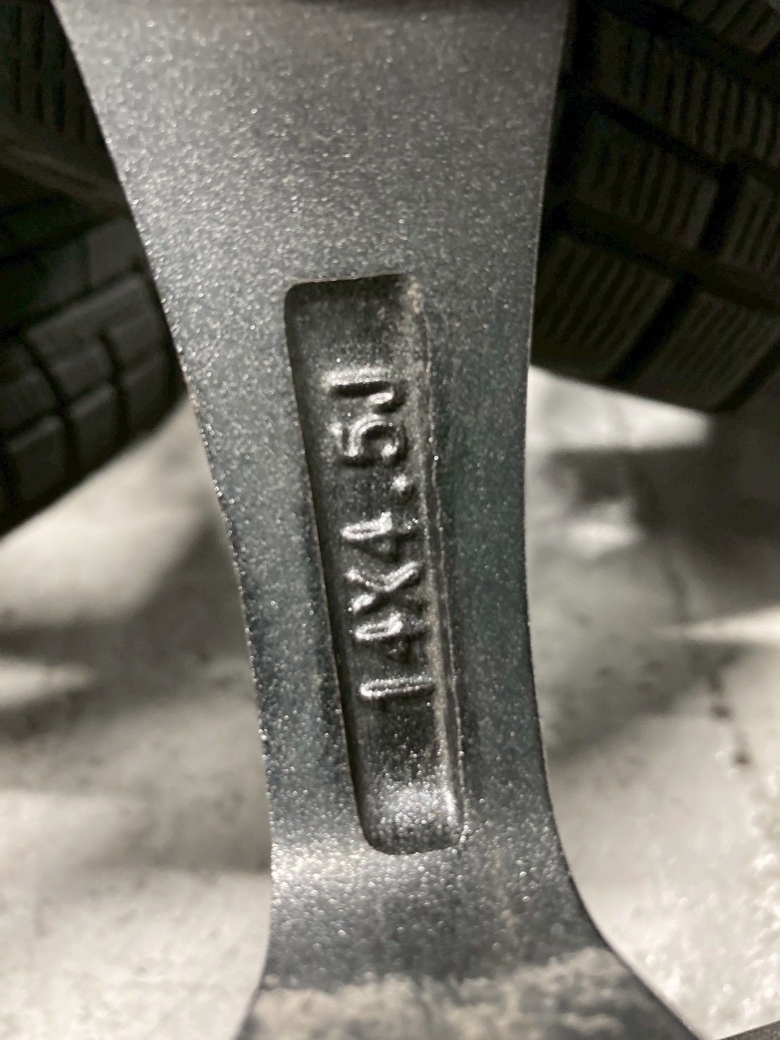 スタッドレス4本セット