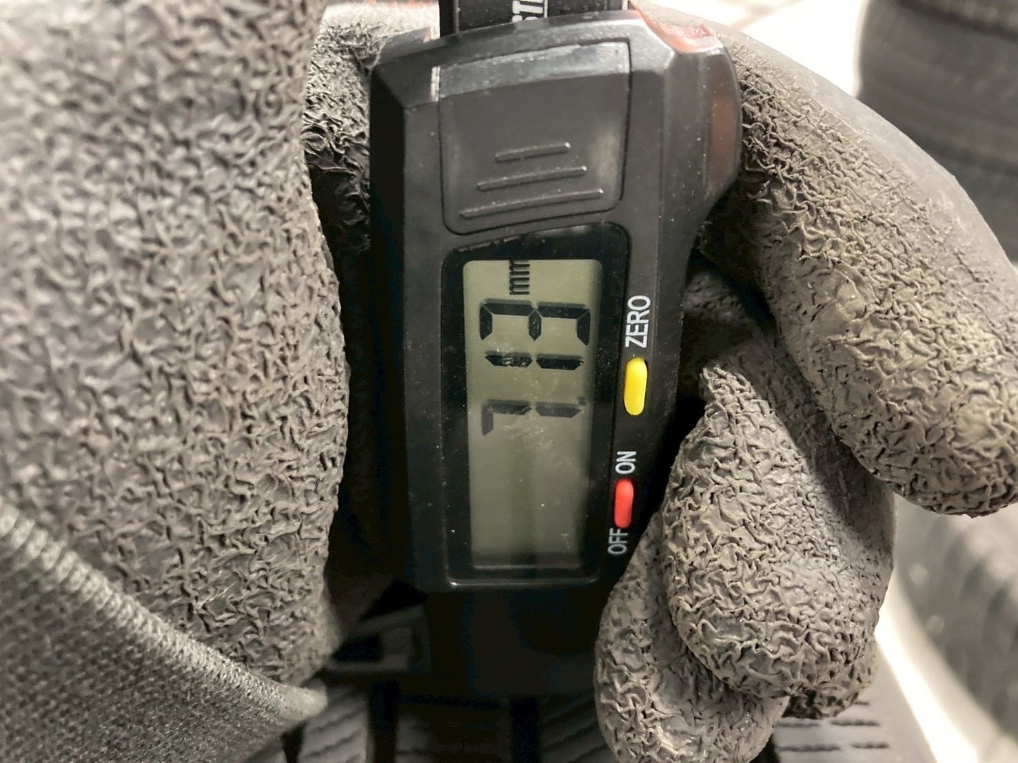 スタッドレス4本セット