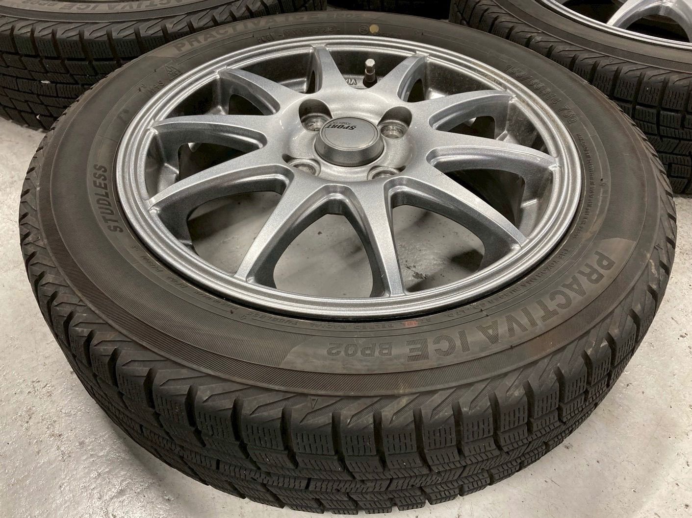 ホンダNワゴン スタッドレス4本セット