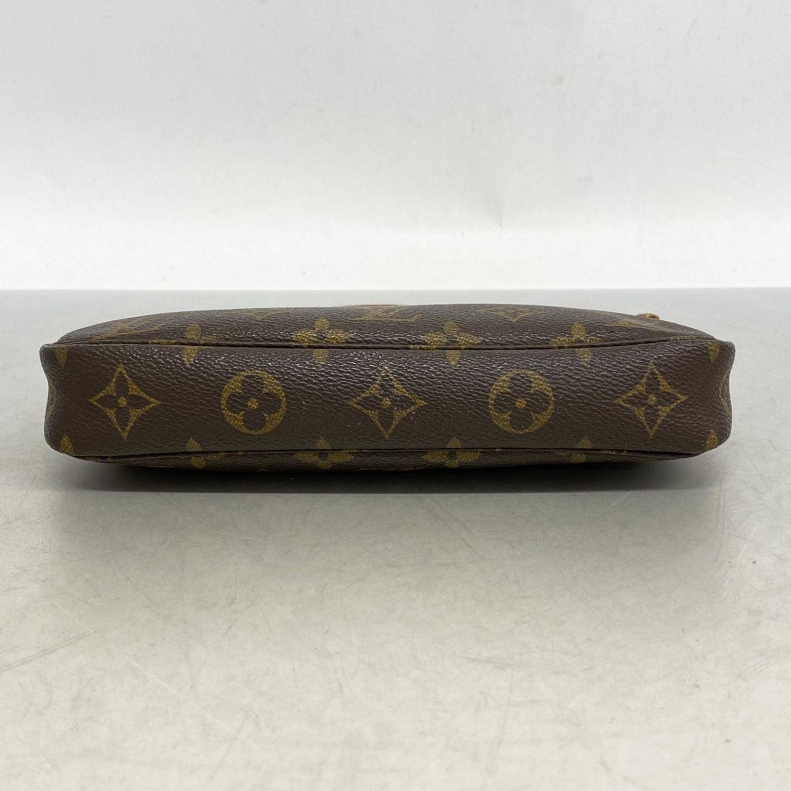 送料無料！ 比護武司 鉄黒ポット 陶器鉢