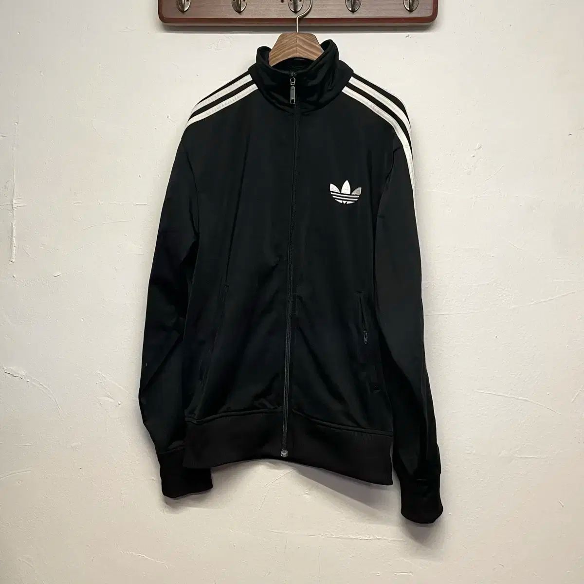 アディダス ファイヤーバード ブラック ジャージ ジャケット