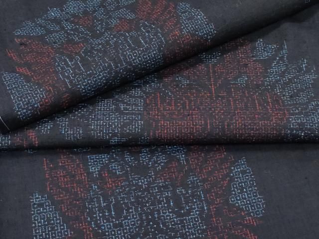 平和屋着物 上 本場結城紬 重要無形文化財 100亀甲 向かい鳥正倉院花文 大丸扱い s 5