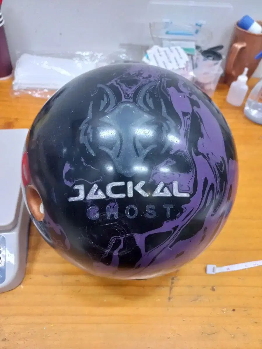 ボーリングボール 14p ジャッカル JACKAL ゴースト