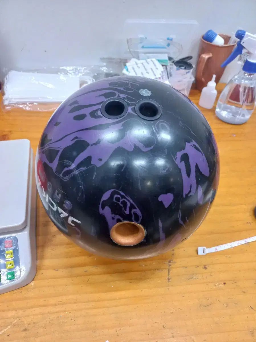 ボーリングボール 14 p ジャッカル JACKAL ゴースト