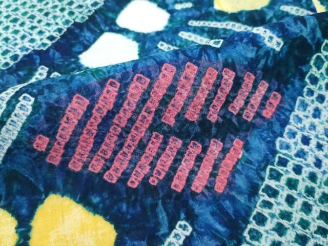 有松鳴海絞り 流水草花文