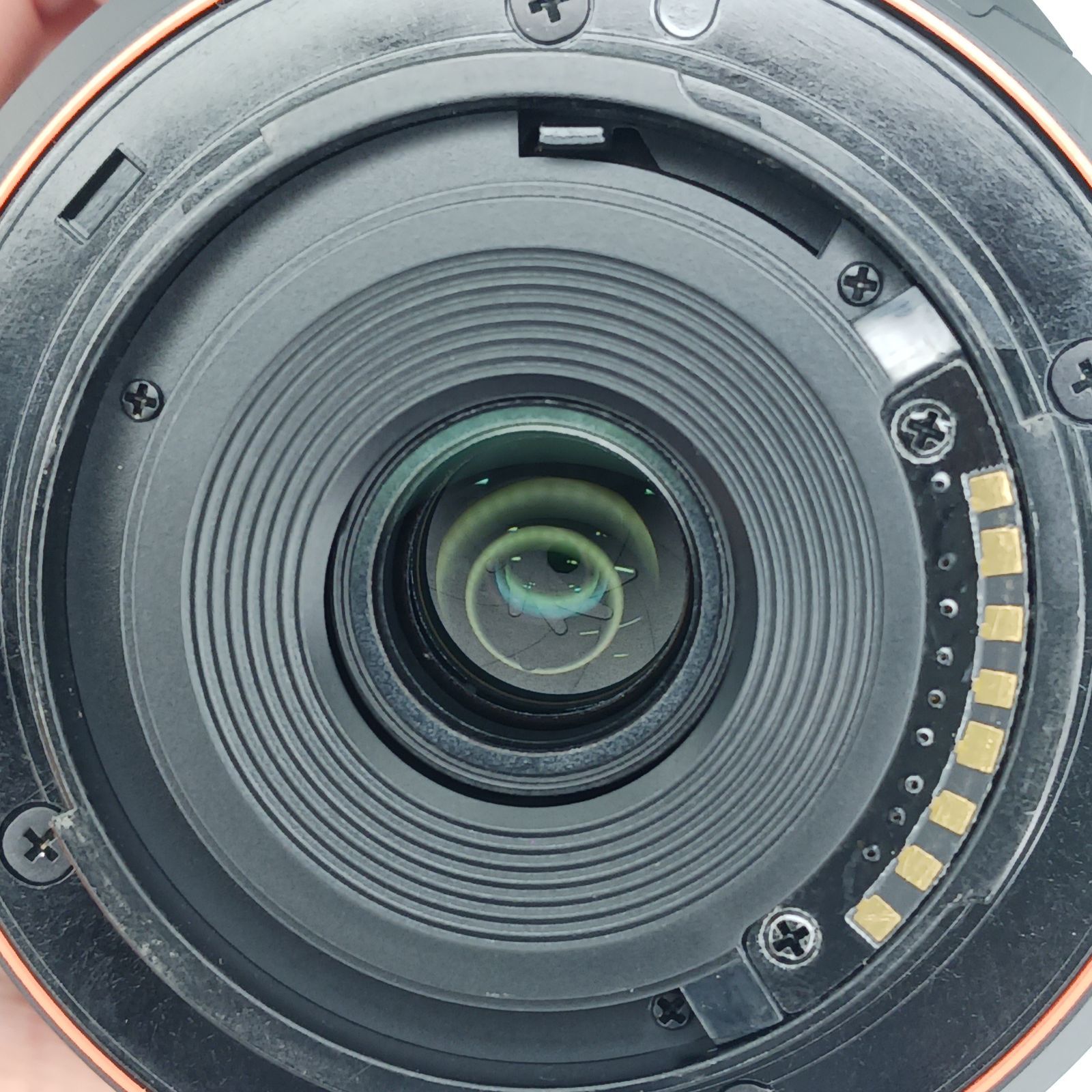  ガラスケース内展示商品 カメラレンズ DT 55 200 mm F 4 5 6 SAM APS C用 ブラック 2 ソニーA α ズームレンズ レンズ(ズーム) カメラ