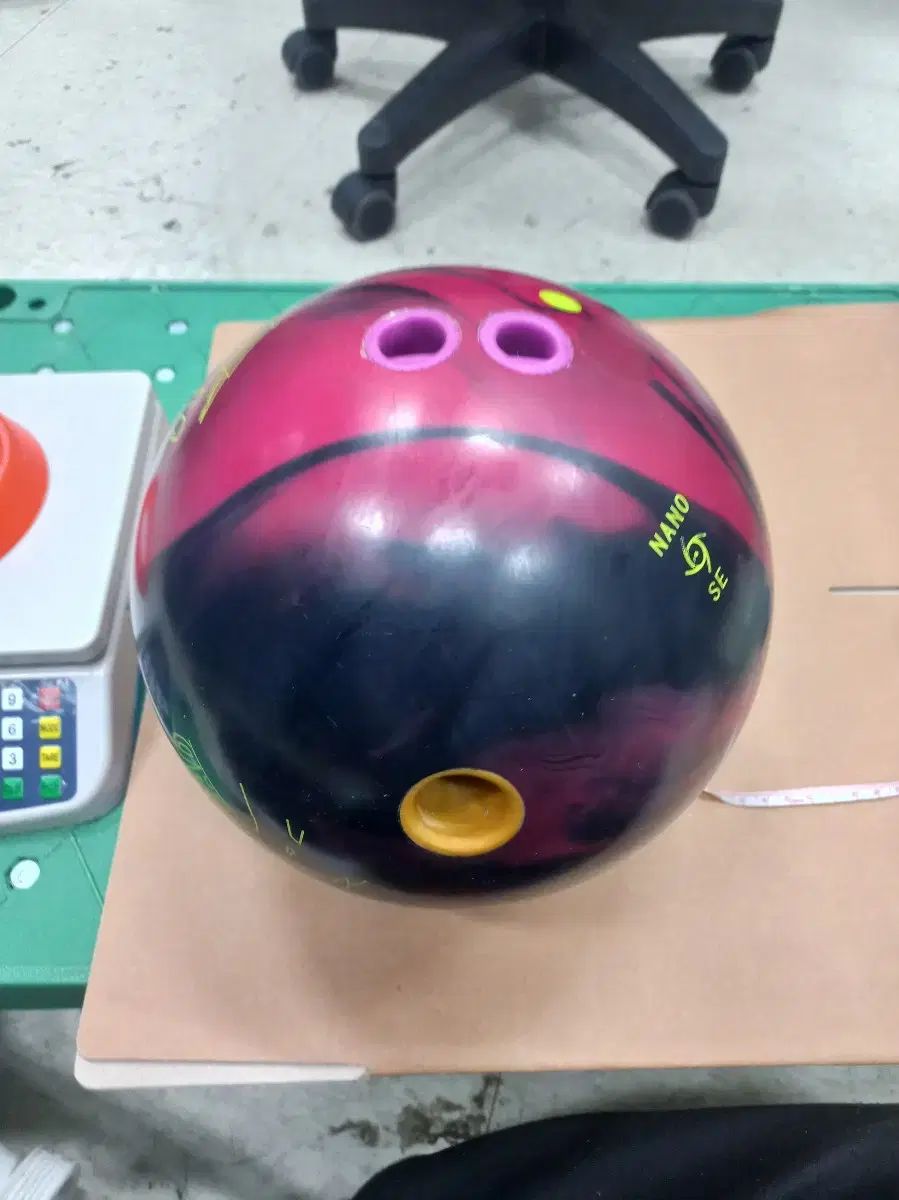 ボーリングボール 15 p ハイロード ナノSE