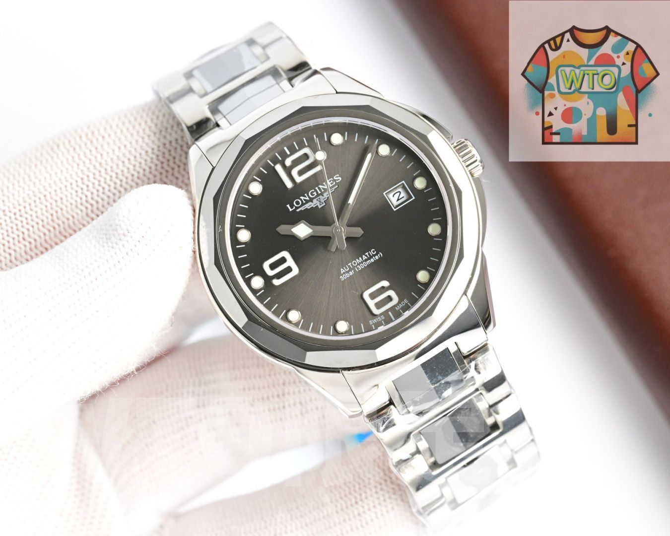 今日 Longines ロンジン マスター シンプルなデュアルカレンダーと大三針デザイン