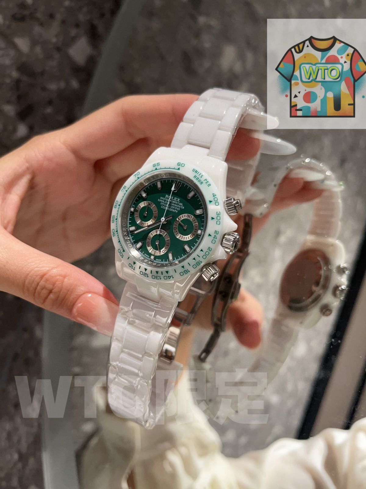 今日 ROLEX ロレックス デイトナシリーズ 優れた夜光性と耐久性