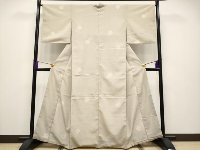 平和屋着物 上 本塩沢 ねじ梅 練色地 s 5