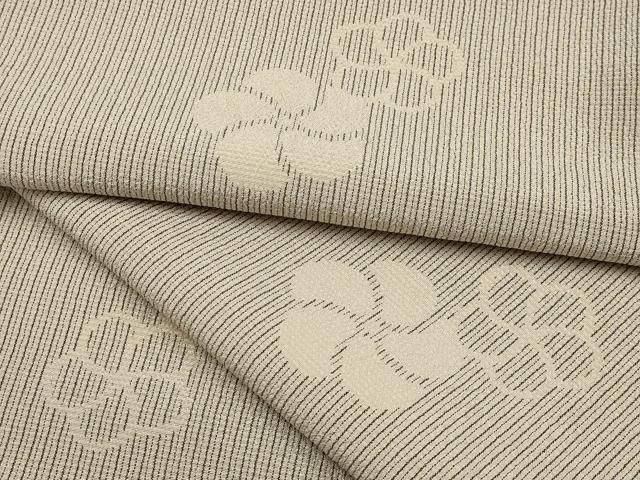 平和屋着物 上 本塩沢 ねじ梅 練色地 s 5