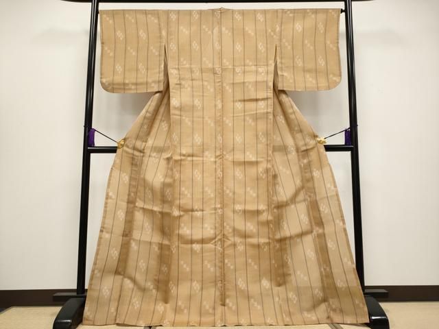 平和屋着物□極上 色無地 作家物 菊尽くし 薄墨色地 反端