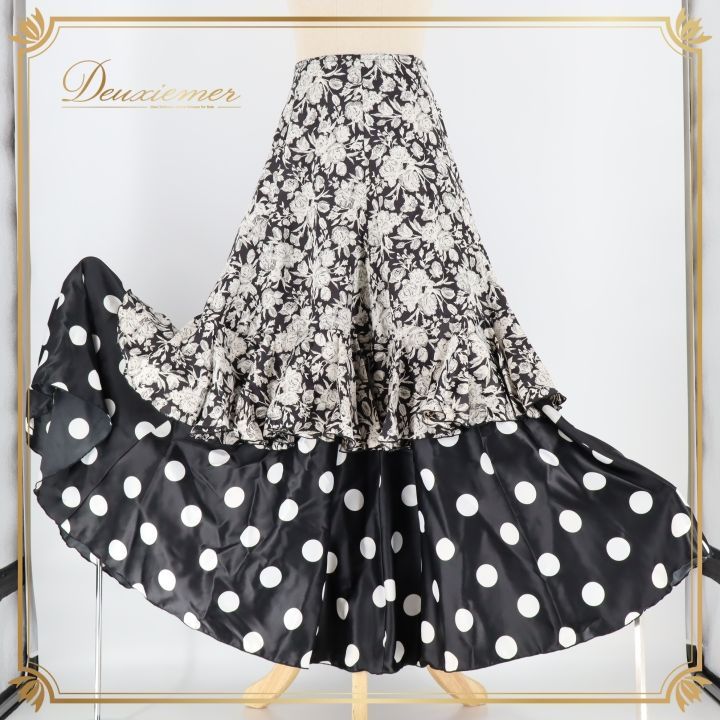 フラメンコ 衣装 ファルダ スカート 柄 ドット 水玉 アトリエベリッシマ atelier Bellissima ブラック系 ホワイト系 軽い 白 黒 モノトーン ダンス パーティ 発表会 スカート フェミニン おしゃれ 大人 フラメンコ衣装 ふんわり