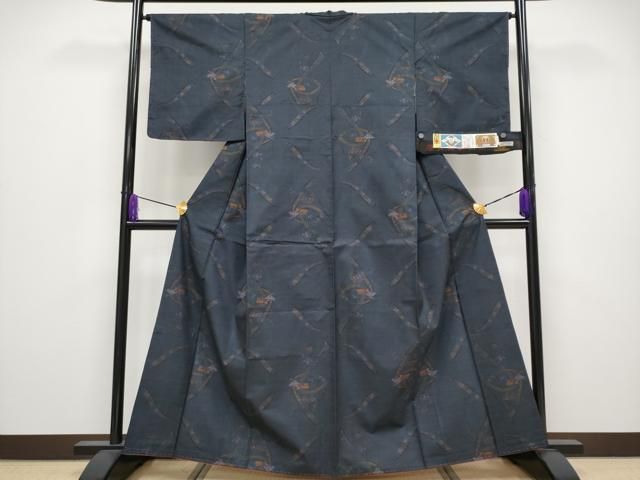 平和屋着物 上 本場大島紬 7マルキ 泥染め 鬘帯飾花文 東原勝二作 証紙付き s 5