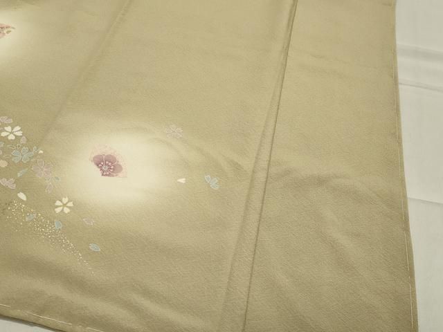 地紙重ね花文 蛍暈し