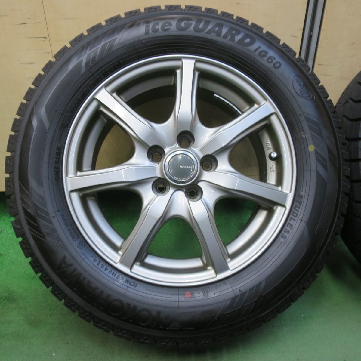 バリ溝 24年 9 5分以上 プリウス 等 195 65 R 15 スタッドレス ヨコハマ アイスガード iG 60 MiLLOUS ミルアス 15インチ PCD 100 5 H 5110704イス