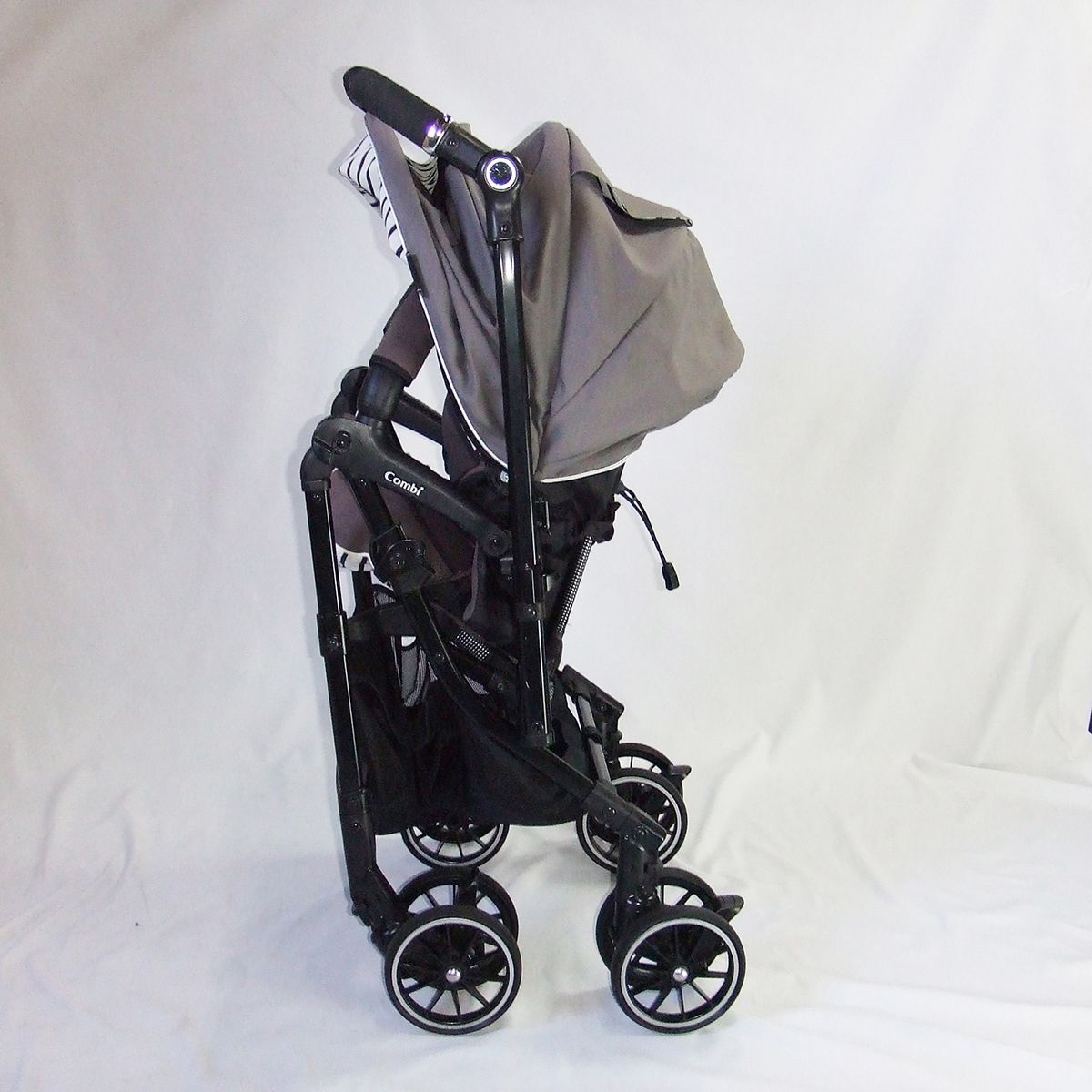  っ 厳選 ベビーカー コンビ スゴカル 4キャス コンパクト エッグショック HH combi 1カ月 C.一般 ベビーカー バギー 外出 移動用品