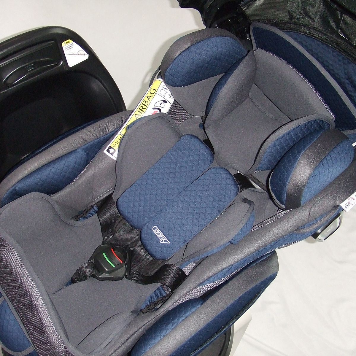 っ 厳選 チャイルドシート アップリカ aprica フラディア ラクート エレガント 新生児から4歳 A