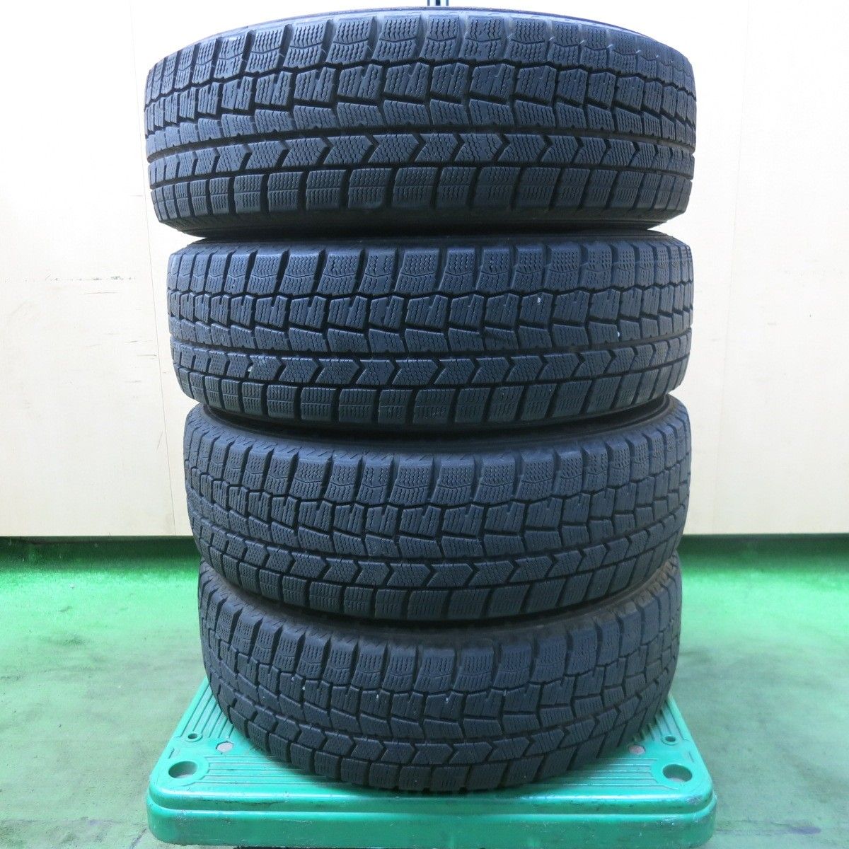  バリ溝 22年 キレイ 9分 スタッドレス 175 65 R 15 ダンロップ ウインターマックス WM 02 SIBILLA NEXT W 45 シビラ 15インチ PCD 100 4 H ス 15インチ タイヤ ホイールセット