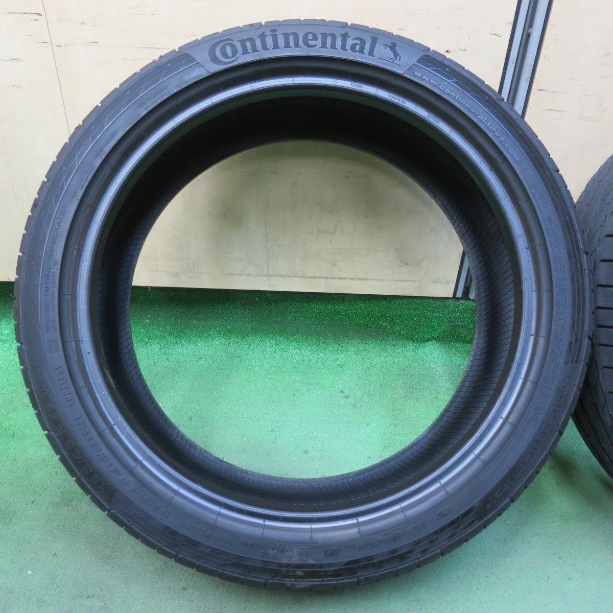  バリ溝 23年 9分 2本 195 45 R 17 コンチネンタル コンチスポーツ コンタクト5 タイヤ 17インチ アクア スイフト スポーツ 等 5110701イノタ 17インチ サマータイヤ ノーマルタイヤ