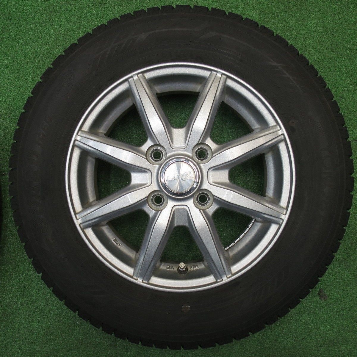 バリ溝 22年 8 5分 スタッドレス 145 80 R 13 ヨコハマ アイスガード iG 60 LAYCEA レイシア 13インチ PCD 100 4 H ス