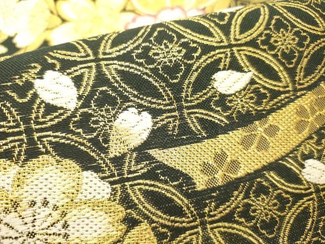 平和屋着物○六通柄袋帯 唐織 舞花 黒地 金糸 正絹 逸品 DAAZ2315op