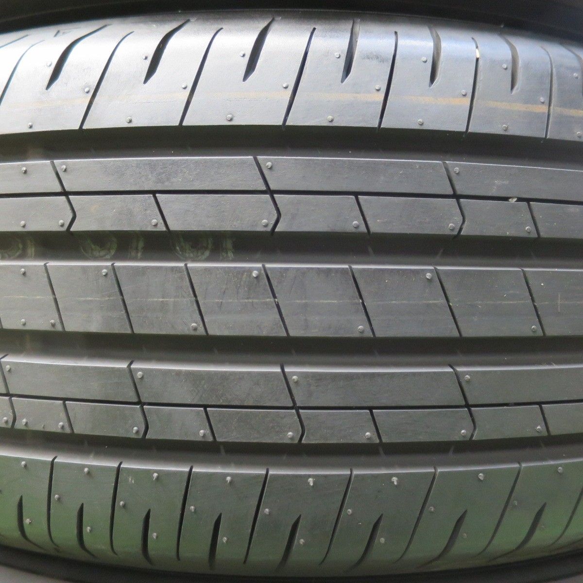 タイヤ 18インチ