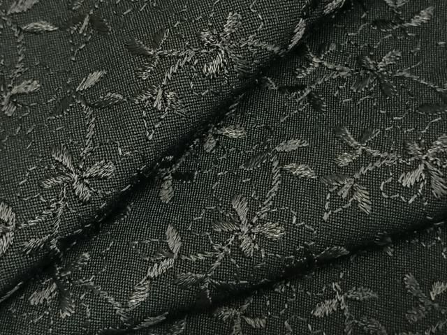 平和屋着物 小紋 単衣 総刺繍 草花文 黒地 fy