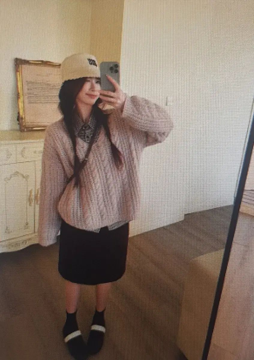 海外配送 チェック柄シャツ ピンクセーター ブラウン コーデュロイスカート セット