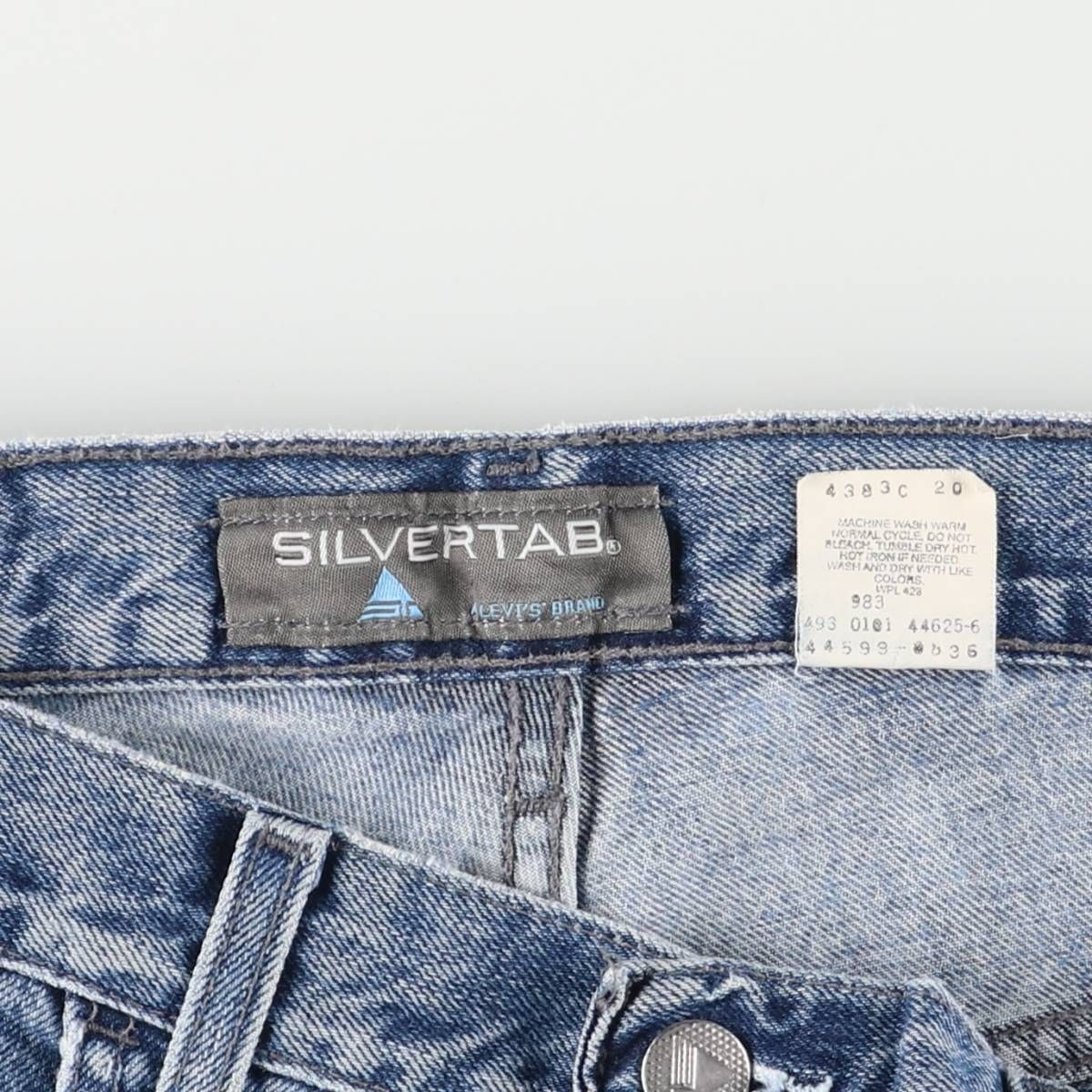 リーバイス Levi