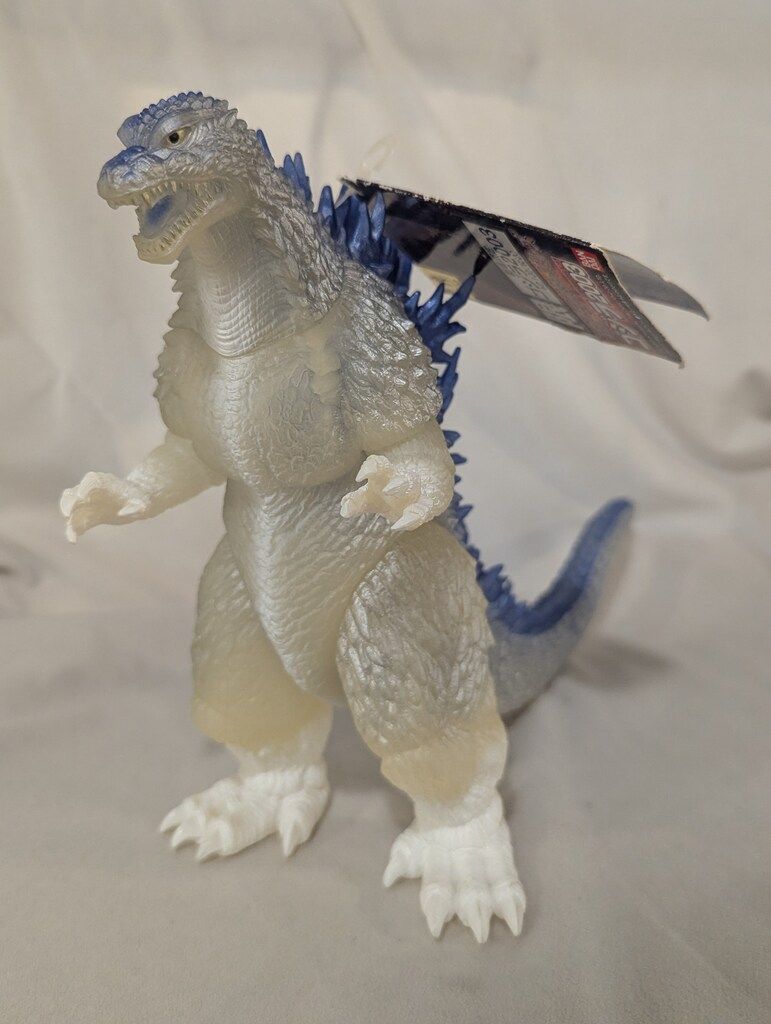 バンダイ ムービーモンスターシリーズ ゴジラ2003 劇場限定 - メルカリ
